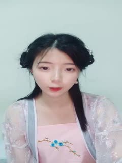天真的青少年被撕裂